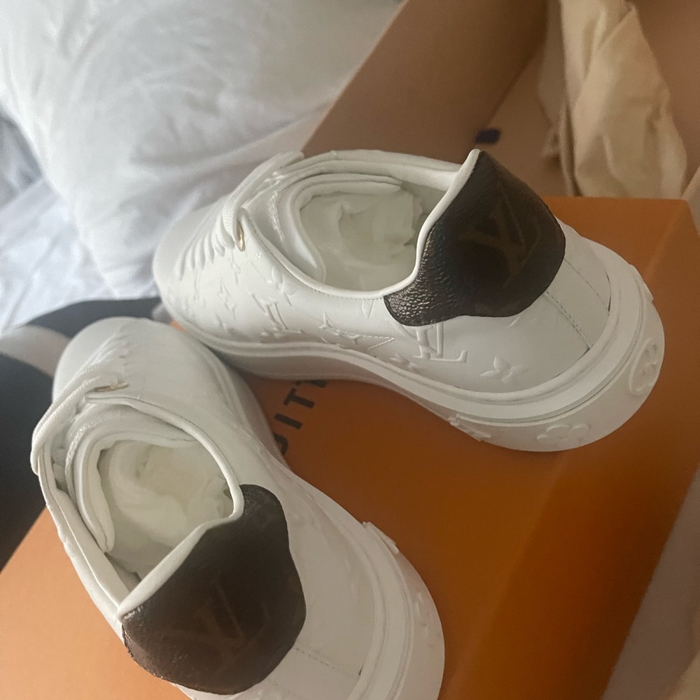 - Brand new Louis Vuitton time out sneakers size 41